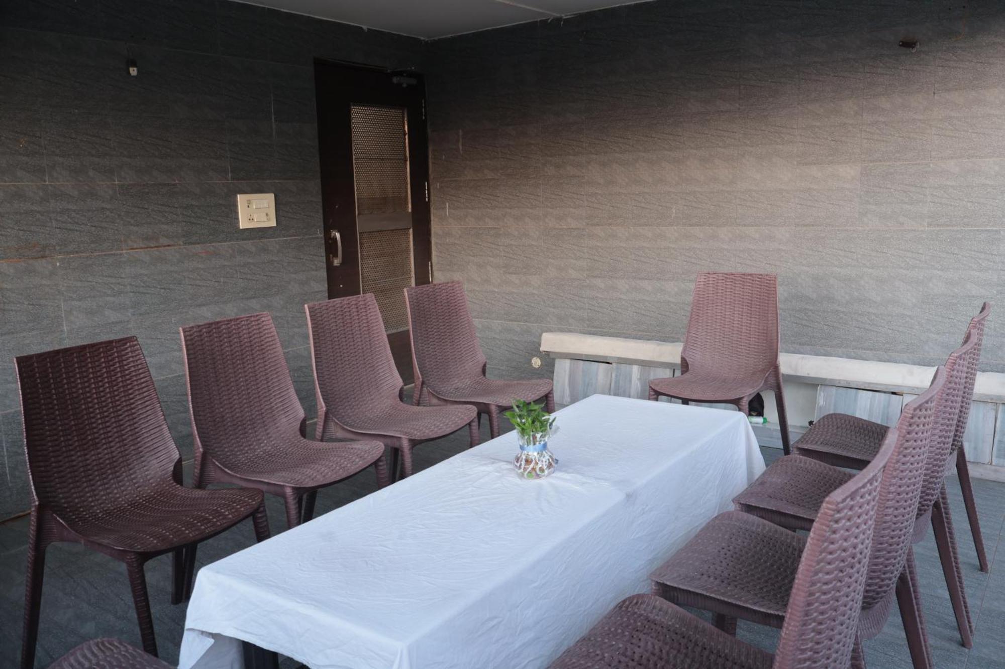 Hotel Kabir Ahmadábád Kültér fotó